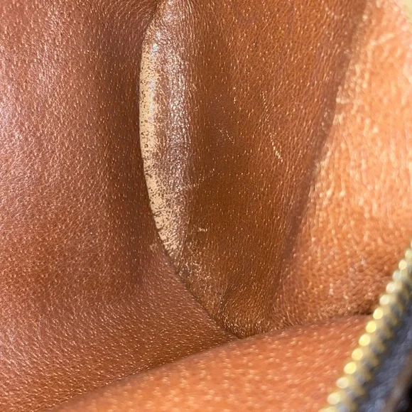 Louis Vuitton papillon 26